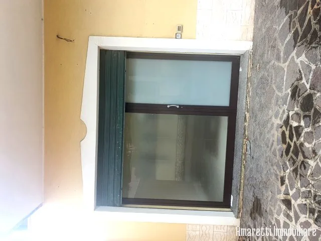 AFFITTA NEGOZIO DI RECENTE COSTRUZIONE A VILLA SAN GIOVANNI (RC), VIA CORRADO ALVARO