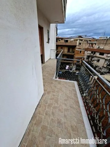 VENDE APPARTAMENTO A VILLA SAN GIOVANNI (RC) VIA LE R. LARUSSSA