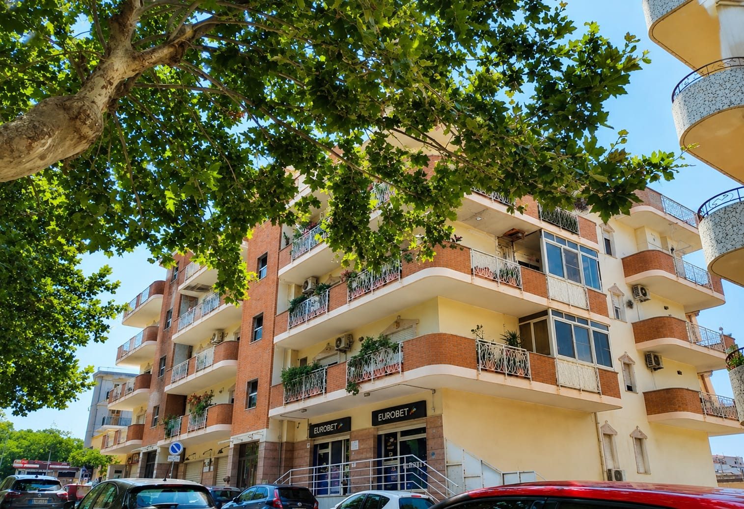APPARTAMENTO in AFFITTO a Villa San Giovanni (Rc) - via Riviera