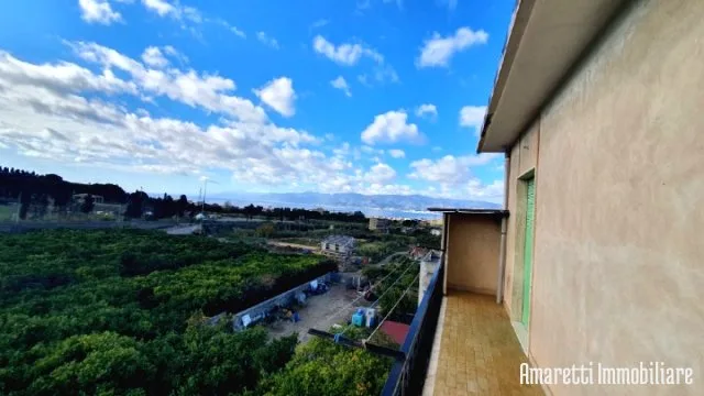 GA. 8::VENDE APPARTAMENTO A GALLICO SUP. (RC)