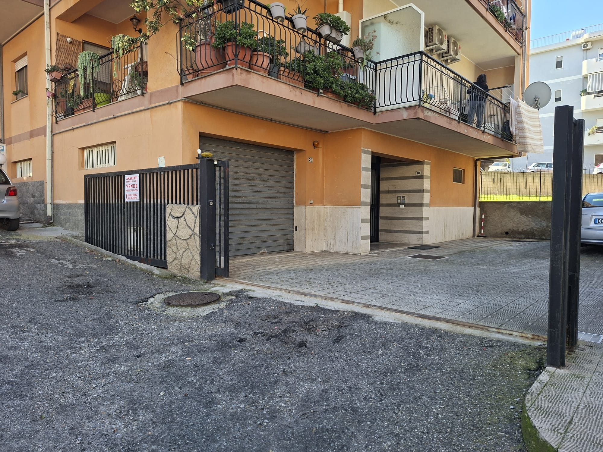 POSTO AUTO a Villa San Giovanni - Viale Rocco Larussa